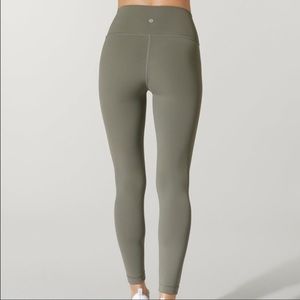Lululemon Wunder Under Tight
